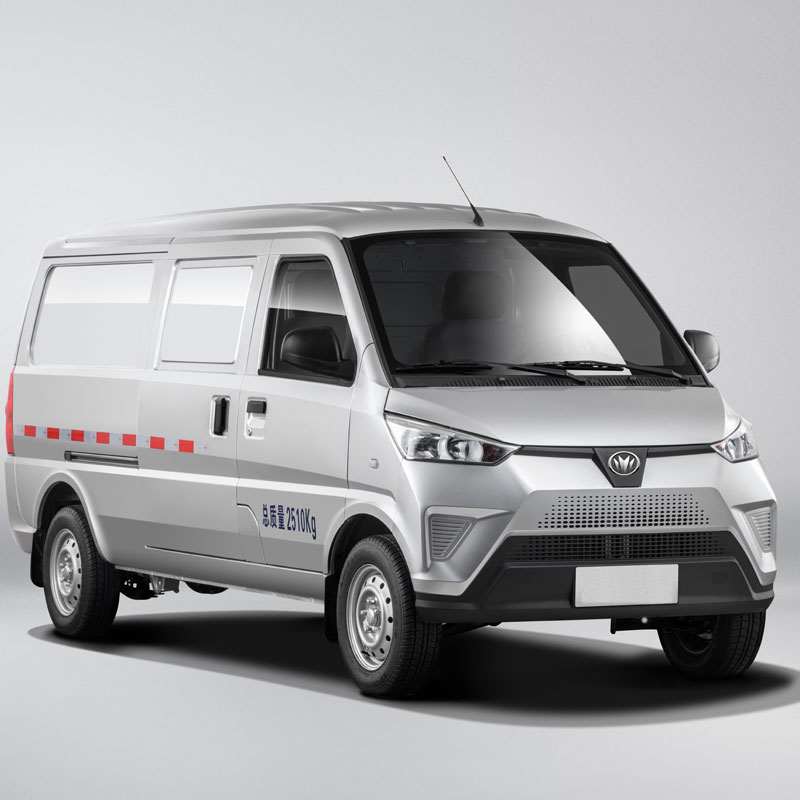 Kakšne so prednosti električnega minivana?