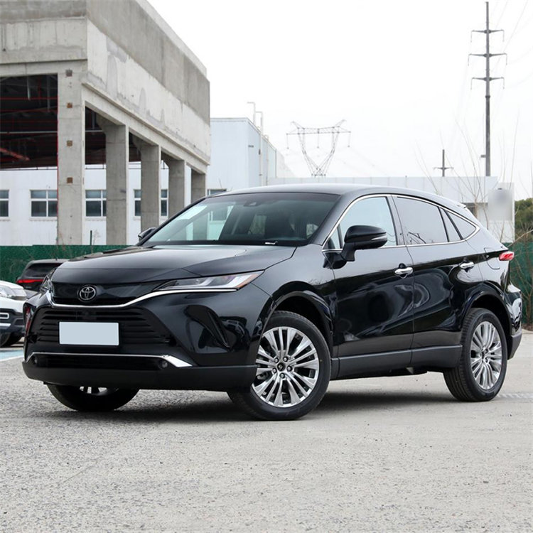 Harrier bencinski SUV