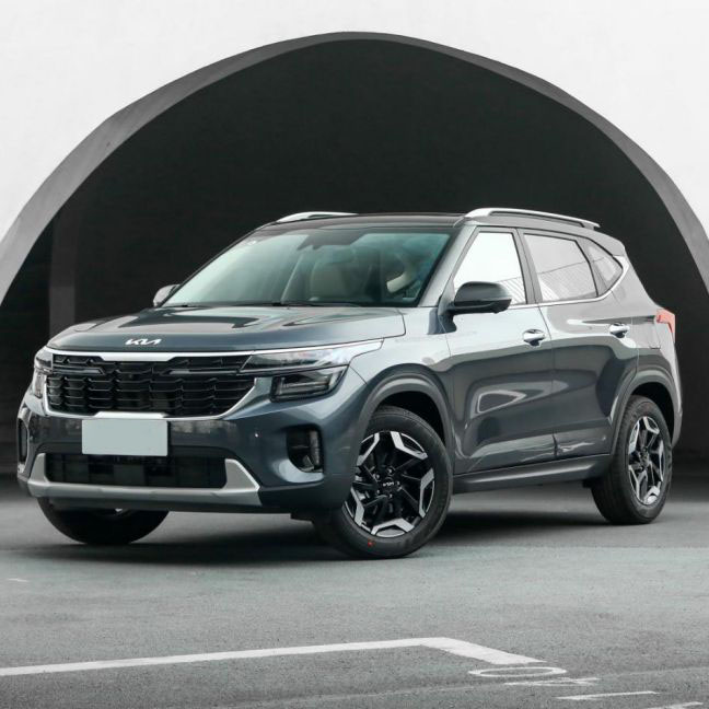 Kia Seltos 2023 bencinski SUV